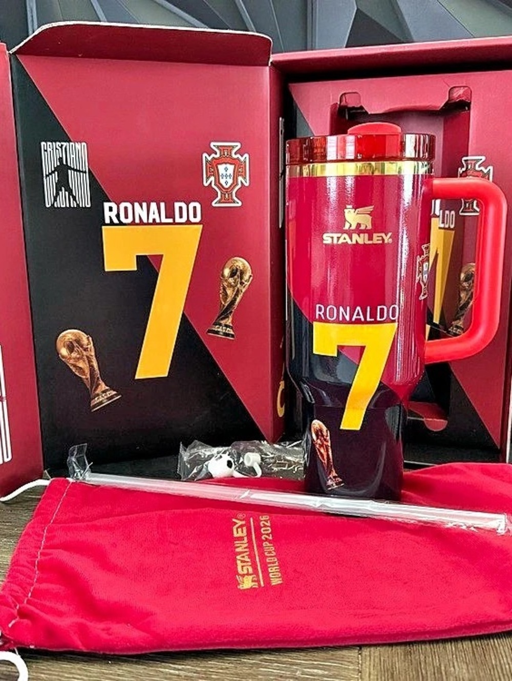 Stanley Cristiano Ronaldo CR7 Red & Black Tumbler New